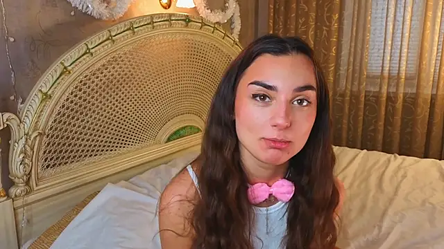 MinnaShummon online show from January 2026 10:06:02 AM