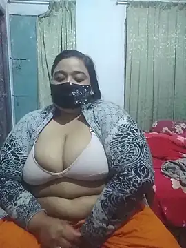 momo loves online show from February 2026 02:33:01 PM