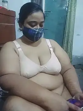 momo loves online show from April 2026 09:45:02 AM