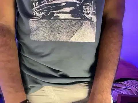 Snapshot of Ruthless_guyy chatting on February 2026 07:07:01 PM Ruthless guyy online show from February 2026 07:07:01 PM