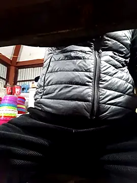 Snapshot of LINSA20 chatting on February 2026 11:14:02 AM LINSA20 online show from February 2026 11:14:02 AM