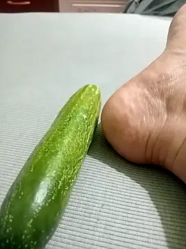 Snapshot of LINSA20 chatting on March 2026 02:01:01 PM LINSA20 online show from March 2026 02:01:01 PM