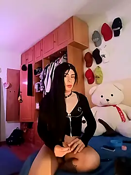 KATA LINNA online show from April 2026 06:35:02 AM