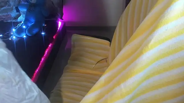 Tannushree online show from April 2026 04:41:02 PM