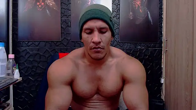 viktor herrera online show from February 2026 06:37:02 PM