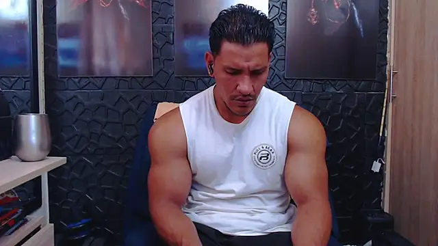 viktor herrera online show from April 2026 05:49:01 PM