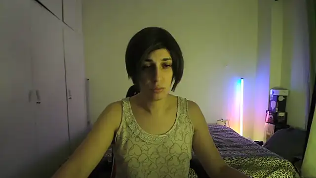 HoneyValentine online show from June 2026 05:21:02 PM