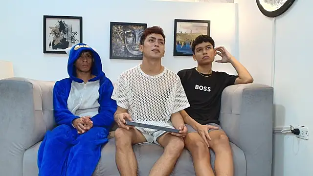 AVENGER BOYS2026 online show from January 2026 01:44:01 AM