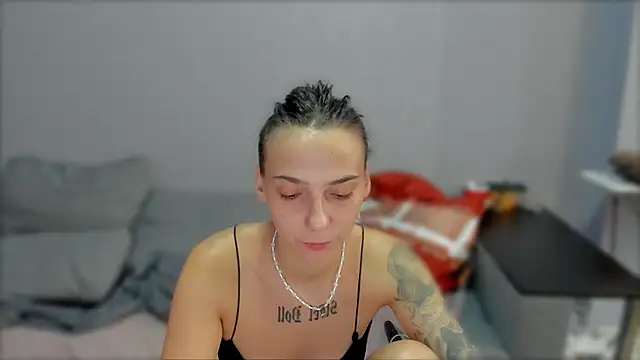 AnnaMized online show from January 2026 07:12:02 AM