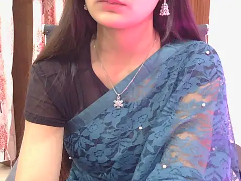 Snapshot of sweet_riyaaa chatting on February 2026 05:44:01 AM sweet riyaaa online show from February 2026 05:44:01 AM