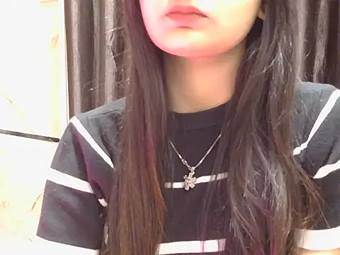 Snapshot of sweet_riyaaa chatting on February 2026 04:57:02 AM sweet riyaaa online show from February 2026 04:57:02 AM