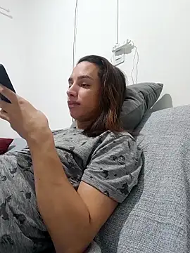 Snapshot of ofjuliaa chatting on June 2026 04:34:01 AM ofjuliaa online show from June 2026 04:34:01 AM