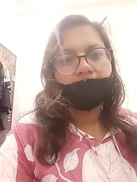 piryasharma005 online show from February 2026 06:30:01 PM