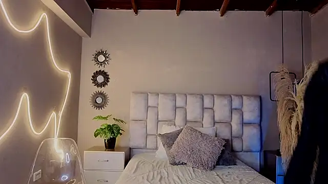  liiss online show from February 2026 11:11:01 AM