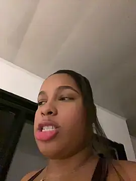 Snapshot of NataliaMillers chatting on June 2026 03:59:02 AM NataliaMillers online show from June 2026 03:59:02 AM
