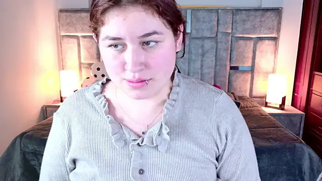 azul veraa online show from July 2026 01:04:01 PM