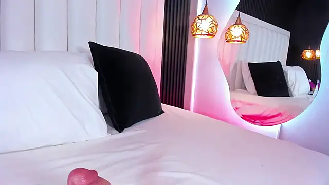 Snapshot of FireDollx chatting on March 2026 04:29:01 AM FireDollx online show from March 2026 04:29:01 AM