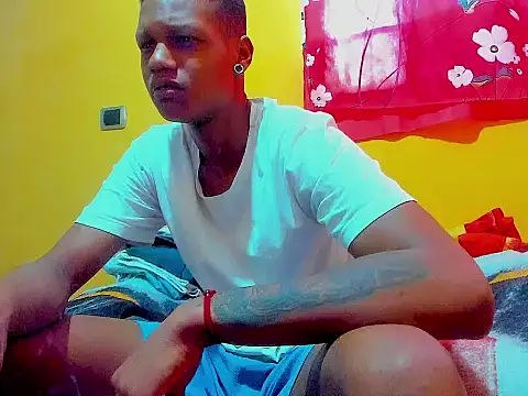 aunstin mohamme online show from February 2026 07:58:01 PM