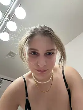 SassynNatty online show from February 2026 02:42:02 AM