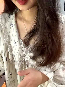 Jennybae23 online show from January 2026 04:42:02 PM