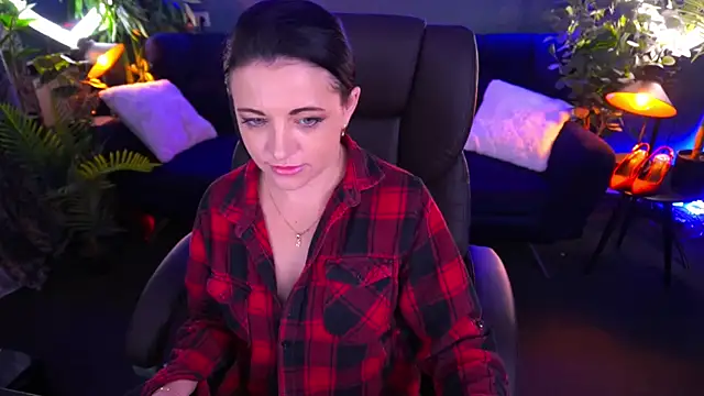 Dafni Monn online show from March 2025 12:46:01 PM