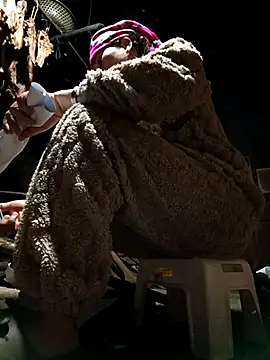 yu--yo online show from February 2026 11:33:01 PM