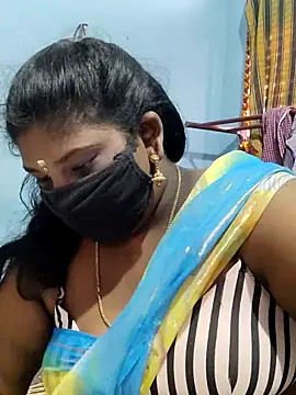 Snapshot of divyasree1431 chatting on July 2026 05:58:02 AM divyasree1431 online show from July 2026 05:58:02 AM