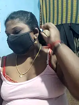 Snapshot of divyasree1431 chatting on July 2026 10:02:02 PM divyasree1431 online show from July 2026 10:02:02 PM