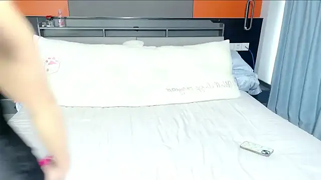 mi-ki1314 online show from February 2026 04:00:01 AM