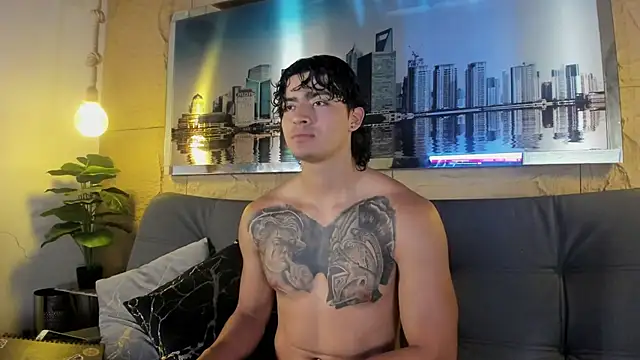Snapshot of elliot_colton chatting on July 2026 08:26:02 PM elliot colton online show from July 2026 08:26:02 PM