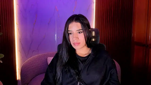 zoevg online show from April 2026 12:42:01 PM