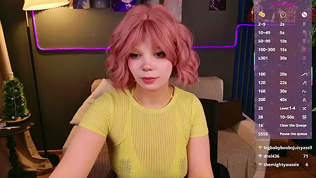 Waifu Ketrin online show from January 2026 01:57:02 PM