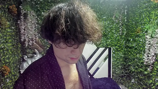 Snapshot of SHAW_FROSTE chatting on January 2026 08:43:02 PM SHAW FROSTE online show from January 2026 08:43:02 PM