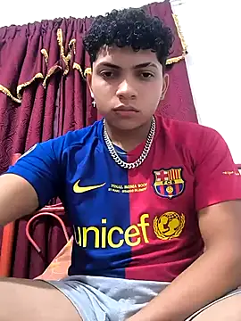 Snapshot of VersedChip chatting on February 2026 02:10:02 AM VersedChip online show from February 2026 02:10:02 AM