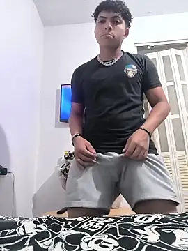 Snapshot of VersedChip chatting on February 2026 10:10:02 PM VersedChip online show from February 2026 10:10:02 PM