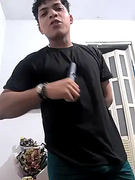 Snapshot of VersedChip chatting on February 2026 03:49:02 AM VersedChip online show from February 2026 03:49:02 AM