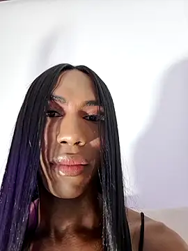 Snapshot of zarina_coleman chatting on June 2026 11:32:02 PM zarina coleman online show from June 2026 11:32:02 PM