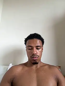 LorenzoBlack27 online show from June 2026 03:47:01 PM