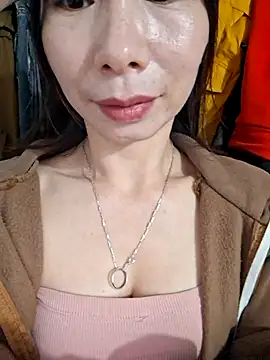 Adela-222 online show from January 2026 04:06:02 AM