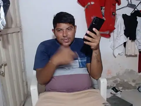 Snapshot of master_juju1924 chatting on February 2026 01:46:01 AM master juju1924 online show from February 2026 01:46:01 AM