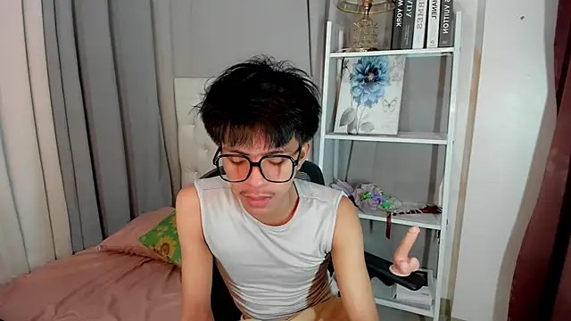 davincihugecock online show from February 2026 04:36:01 PM