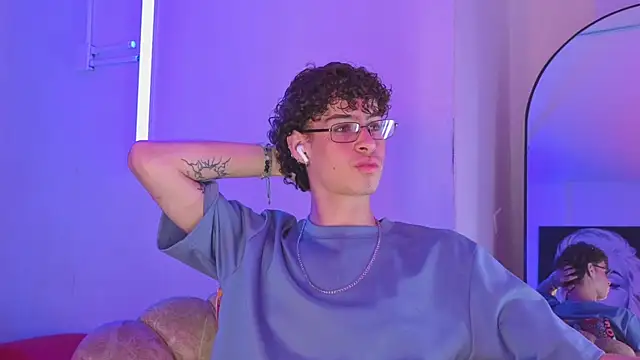 nova salvatore online show from April 2026 04:46:01 AM