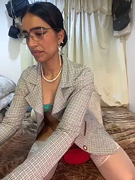 Snapshot of Mystick_ chatting on February 2026 08:35:01 AM Mystick online show from February 2026 08:35:01 AM