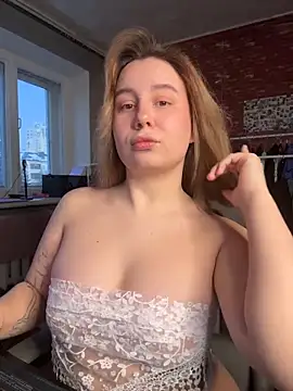 AnnaSeint online show from February 2026 01:40:01 PM