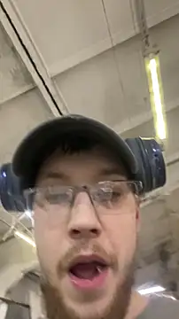 Snapshot of Dildogang chatting on February 2026 09:00:02 AM Dildogang online show from February 2026 09:00:02 AM