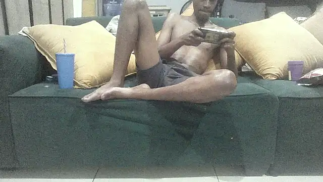 Winterslender online show from May 2026 04:04:02 PM