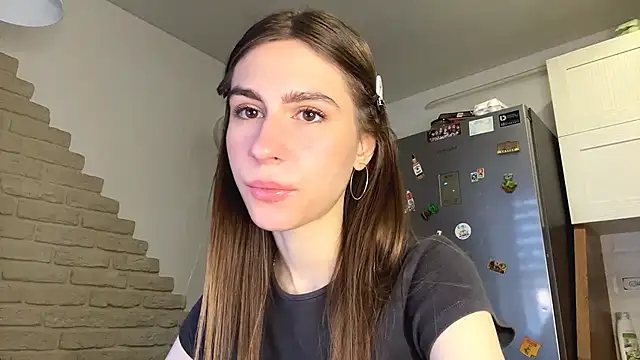 ElsieKuhlmann online show from March 2026 05:11:01 AM