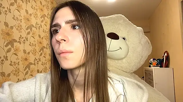 ElsieKuhlmann online show from March 2026 05:17:02 PM