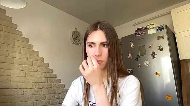 ElsieKuhlmann online show from March 2026 08:52:01 AM