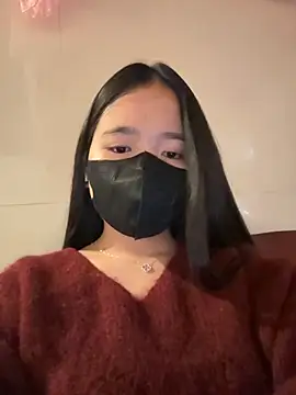 Gwen879 online show from February 2026 02:37:01 AM